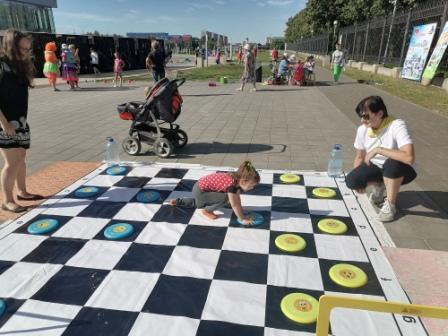 Участие в городском социокультурном проекте "Арт - среДа"